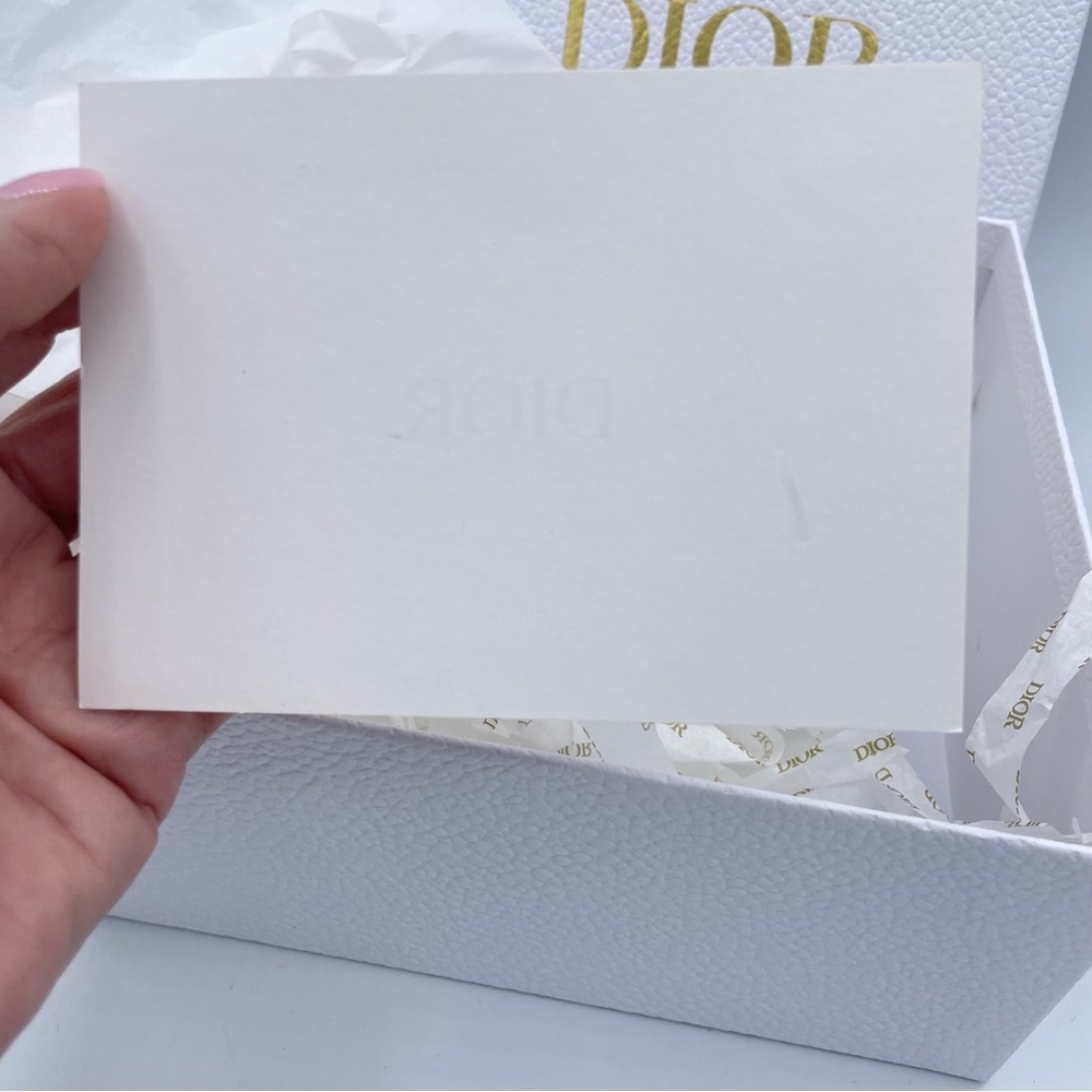 Dior Parfums Presentation Box OS White - Picture 5 of 10